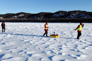 大連中睿冰水雷達(dá)成功獲取高精度河流連續(xù)冰厚水深圖像 大連中睿冰水雷達(dá)成功獲取高精度河流連續(xù)冰厚水深圖像